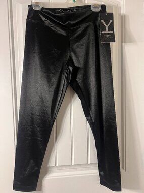 Yogatech NYC‎ Size L Black Liquid Shine Faux Leather Leggings NWT High Waist